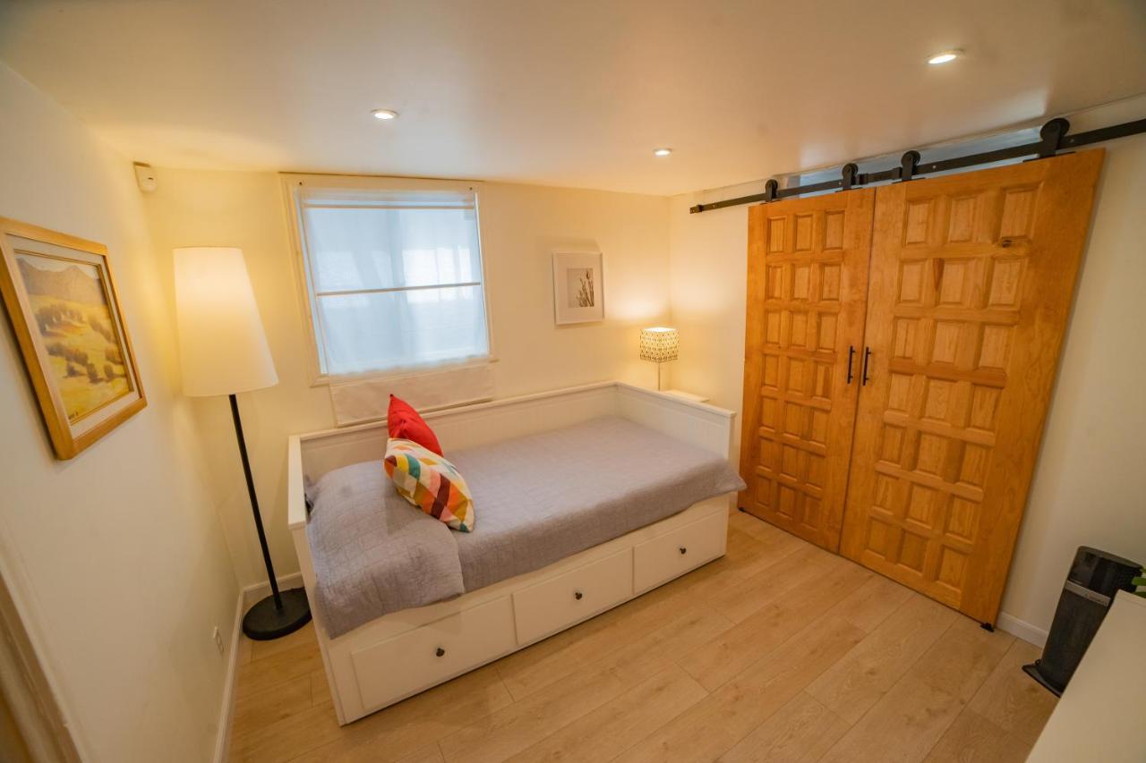 Casa Maria - Beachfront Cottage On The Sand إنسينادا المظهر الخارجي الصورة